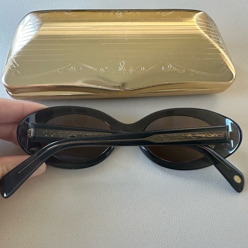 The Row x Eyevan ELLA sunglasses in grey - Picture 4 of 8